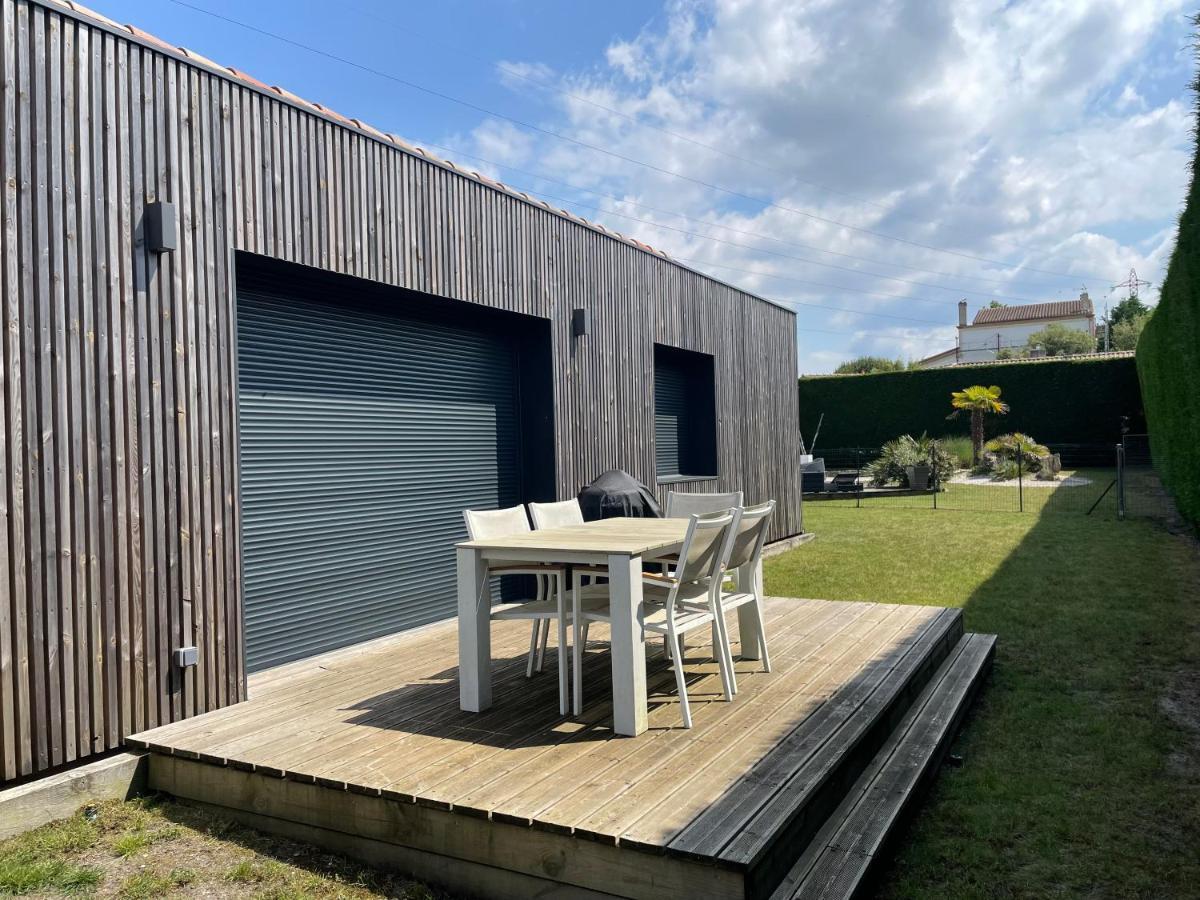 Guesthouse Proche Bordeaux Eysines Eksteriør billede