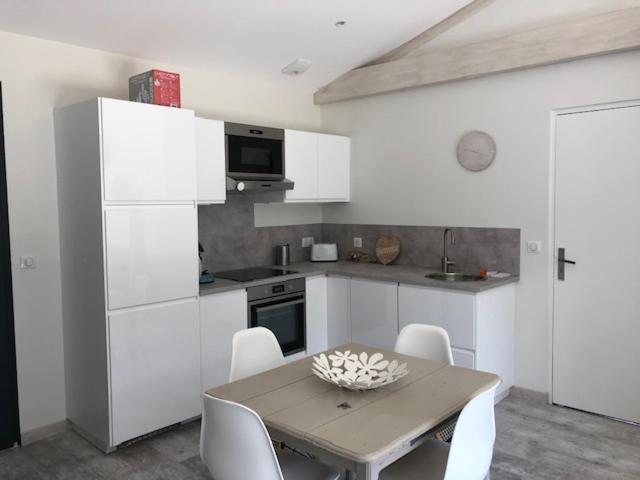 Guesthouse Proche Bordeaux Eysines Eksteriør billede